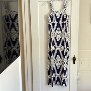 Tory Richard long dress.  Very slimming